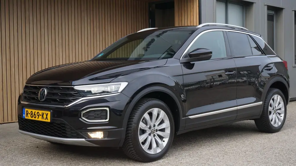 Volkswagen T-Roc 1.5 TSI 150pk DSG Sport Clima Keyless DAB V uit 2022, foto 4