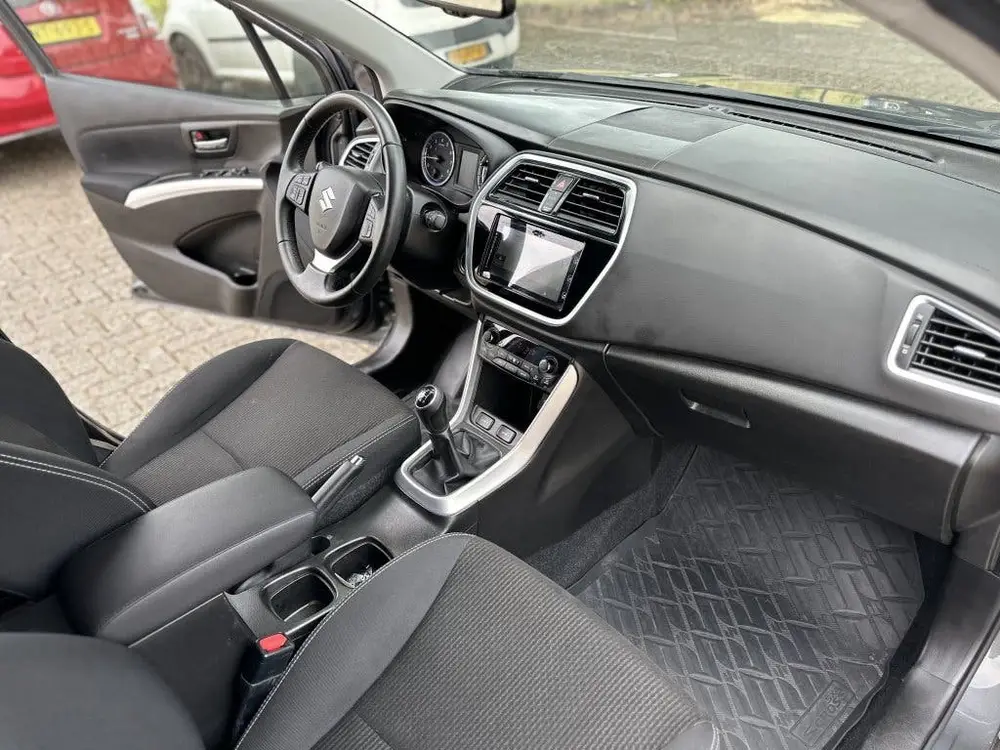 Suzuki S-Cross 1.0 B.jet UNIEK*NAP*Dealer Ondh*Keyless*Camer uit 2019, foto 14