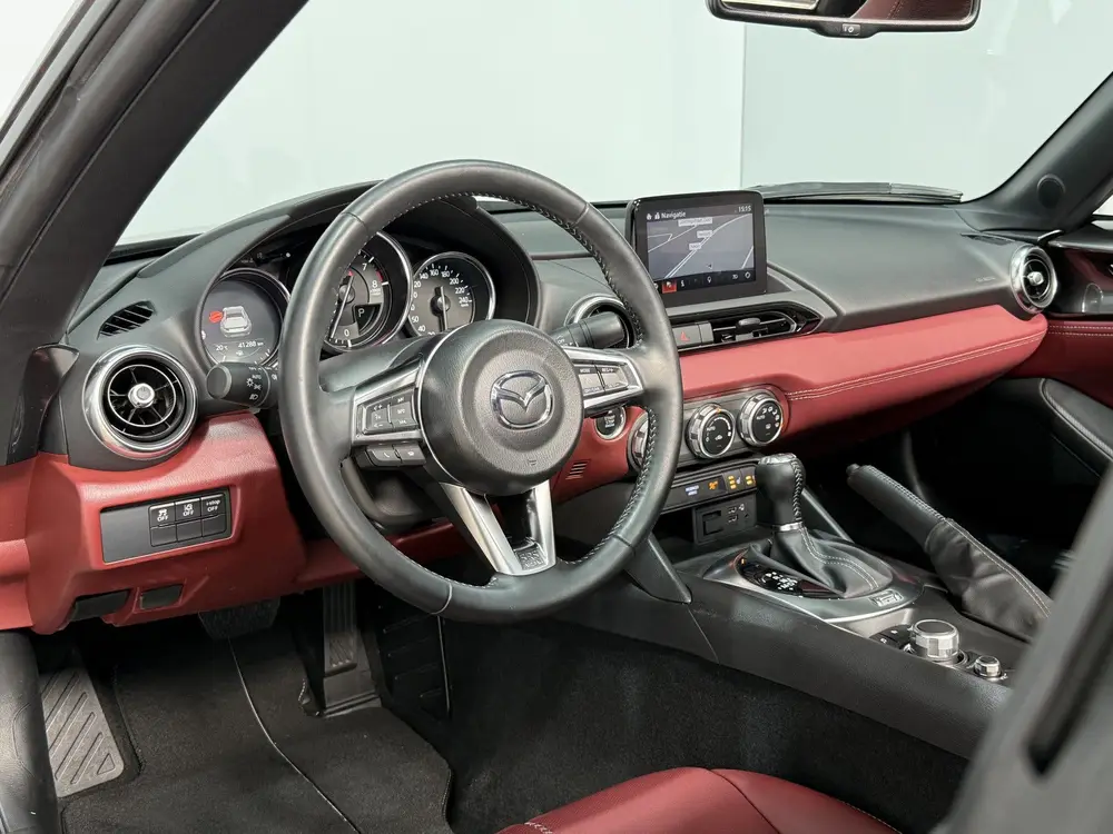 Mazda MX-5 2.0 SkyActiv-G 184 Signature Automaat uit 2022, foto 10