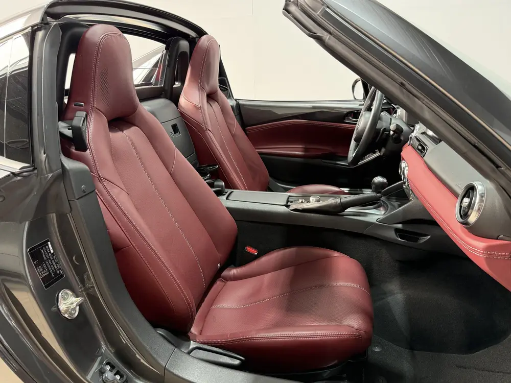 Mazda MX-5 2.0 SkyActiv-G 184 Signature Automaat uit 2022, foto 7