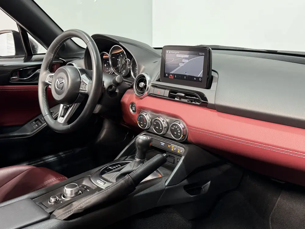 Mazda MX-5 2.0 SkyActiv-G 184 Signature Automaat uit 2022, foto 8