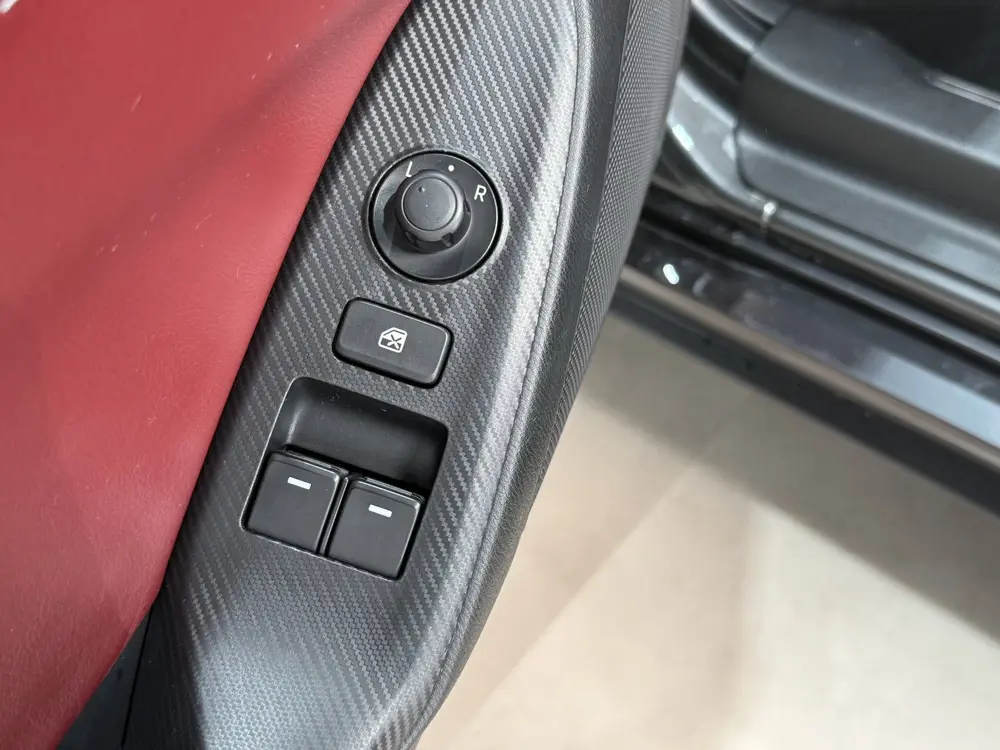 Mazda MX-5 2.0 SkyActiv-G 184 Signature Automaat uit 2022, foto 9