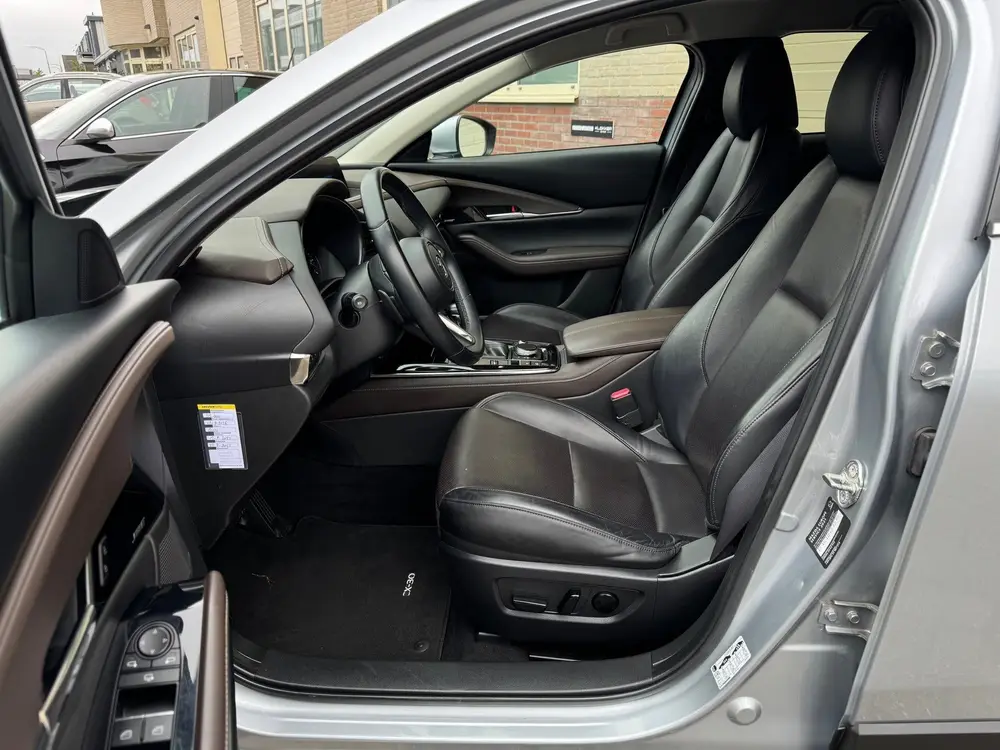 Mazda CX-30 2.0 AWD e-SkyActiv M Hybrid Dealer ondh.|Leder|S uit 2019, foto 4