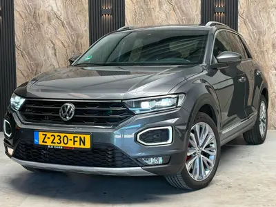 Volkswagen T-Roc 1.5 TSI Sport Business R | Camera | Virtual uit 2019