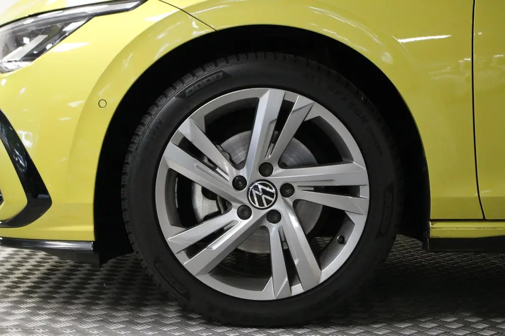 Volkswagen Golf 1.5 eTSI R-Line Business+ 160 PK | Virtual C uit 2022, foto 12
