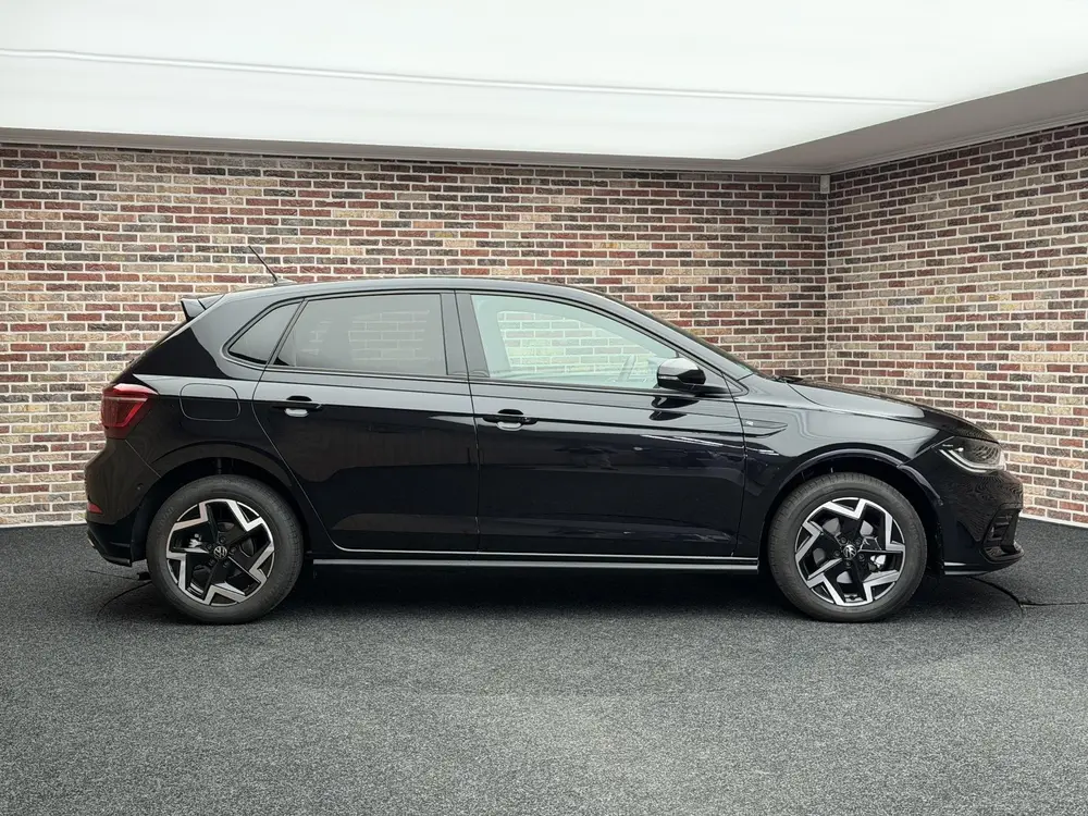 Volkswagen Polo 1.0 TSI R-Line IQ VIRTUAL LED KEYLESS CAMERA uit 2025, foto 5