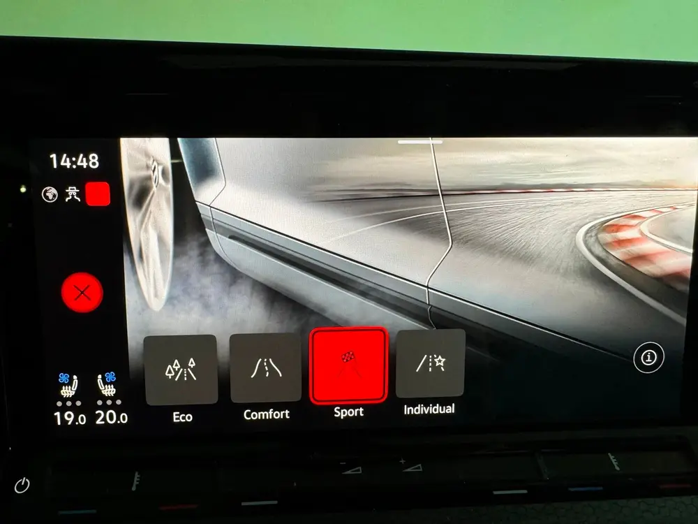 Volkswagen Golf 2.0 TSI GTI Pano|Leer|HuD|Memory|Stoelventil uit 2021, foto 20