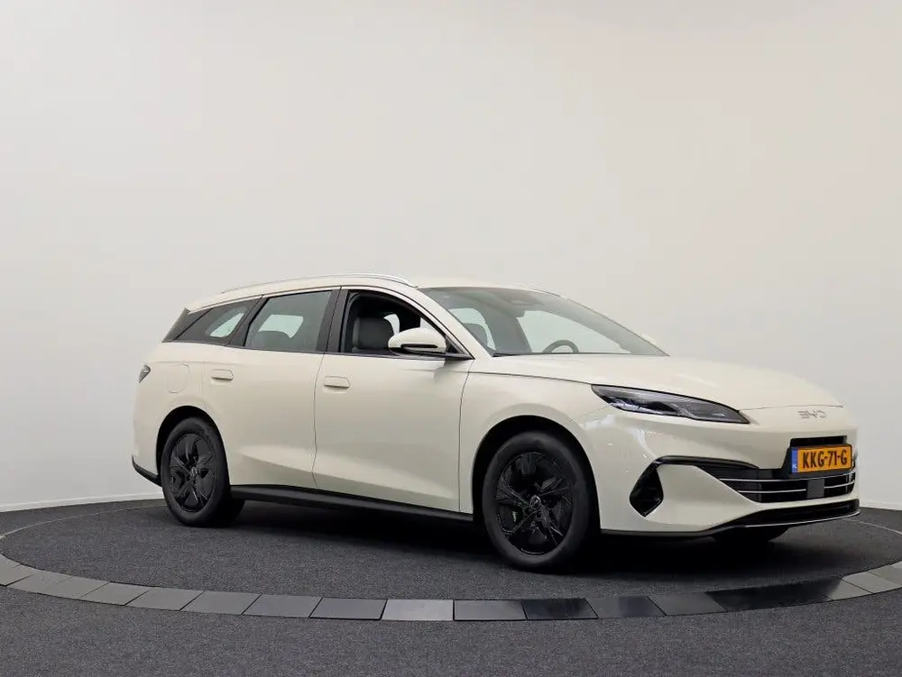BYD Seal 6 1.5 DM-i Boost uit 2025, foto 12
