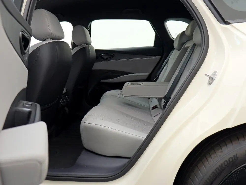 BYD Seal 6 1.5 DM-i Boost uit 2025, foto 16