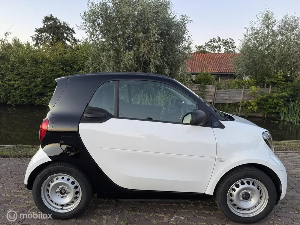 Smart ForTwo EQ 18 kWh | Automaat | Soh 94,3% uit 2023, foto 4