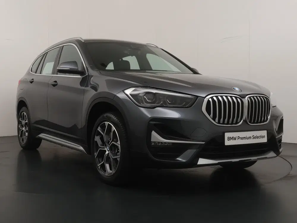 BMW X1 sDrive20i Executive Edition X Line uit 2019, foto 7
