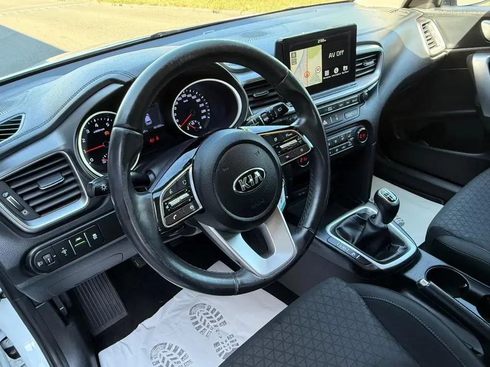 Kia Ceed Sportswagon 1.0 T-GDi DynamicLine/Navi/Camera/Carpl uit 2019, foto 11