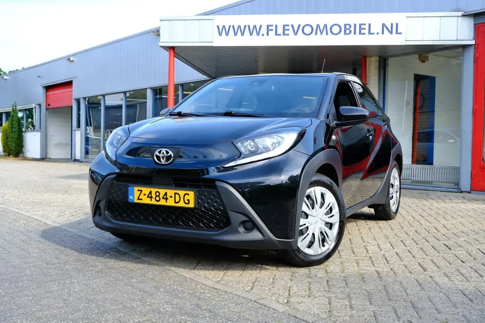 Toyota Aygo X 1.0 VVT-i MT Play 5-drs Airco|1e Eig|CarPlay|C uit 2024