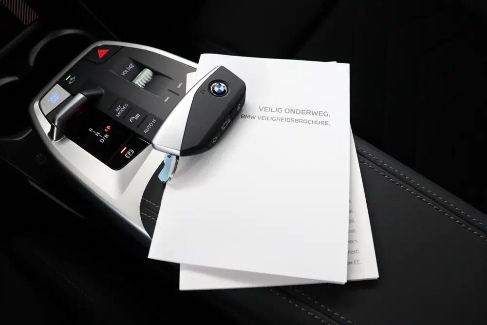 BMW iX2 eDrive20 67 kWh M Sport Edition uit 2026, foto 13