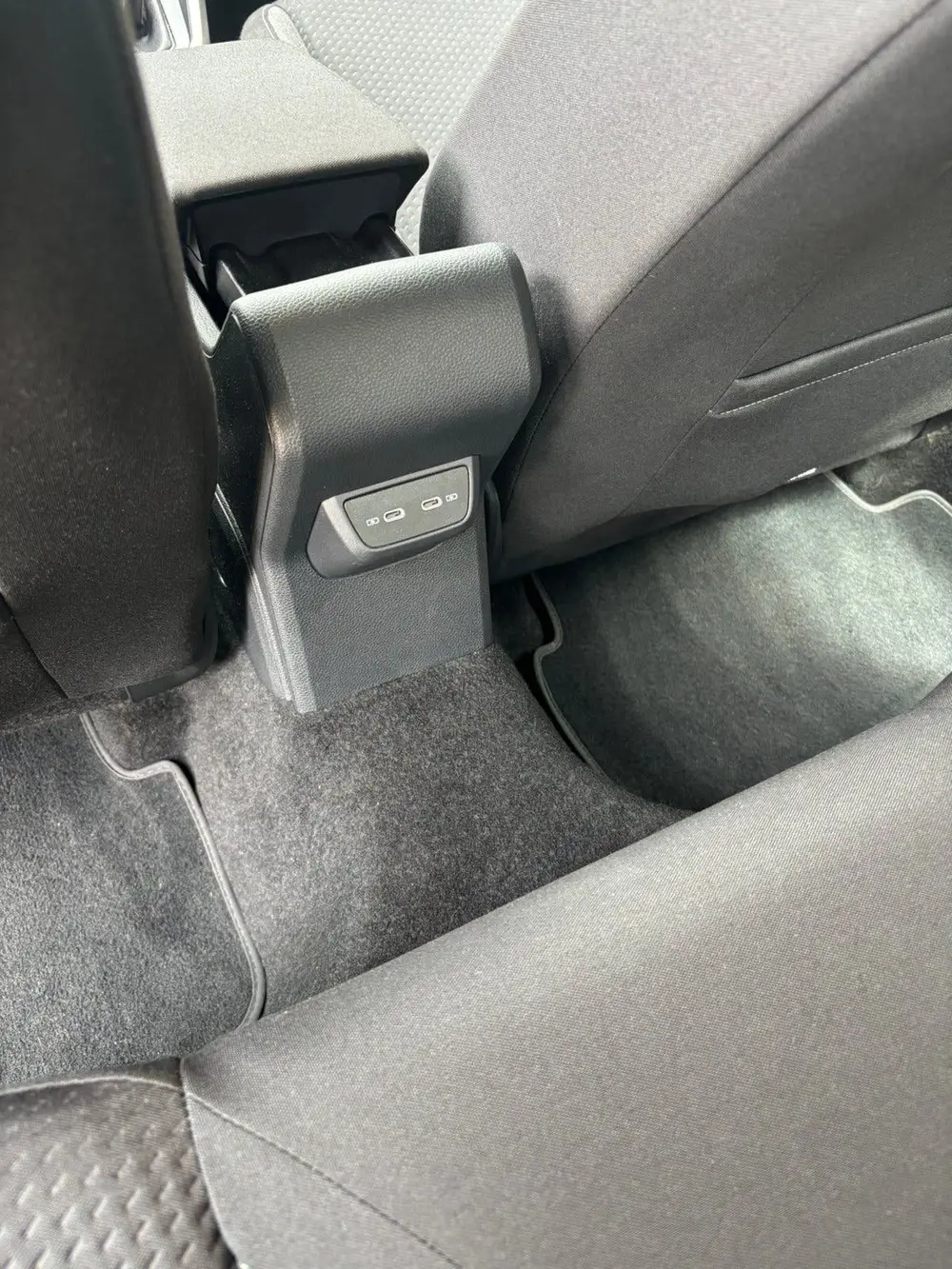 Volkswagen Polo 1.0 MPI 80pk 2022 Grijs uit 2022, foto 16