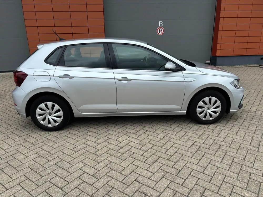 Volkswagen Polo 1.0 MPI 80pk 2022 Grijs uit 2022, foto 4