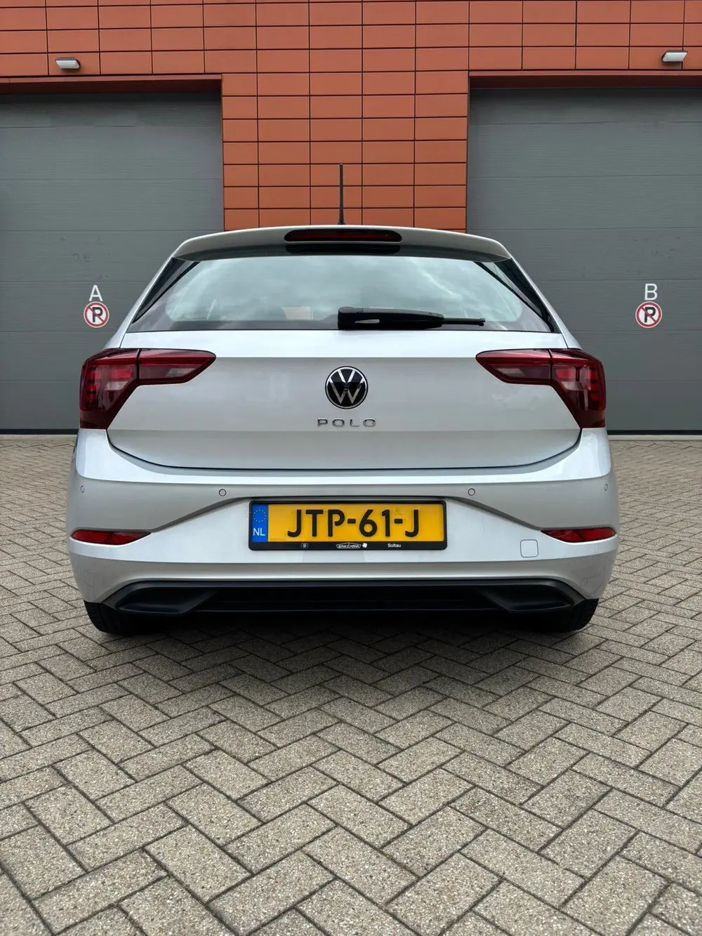 Volkswagen Polo 1.0 MPI 80pk 2022 Grijs uit 2022, foto 6