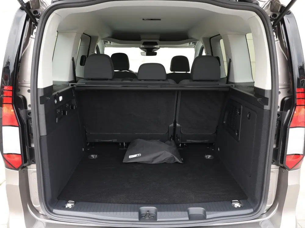 Volkswagen Caddy Combi Life 1.5 eHybrid 150 pk DSG Automaat uit 2026, foto 20