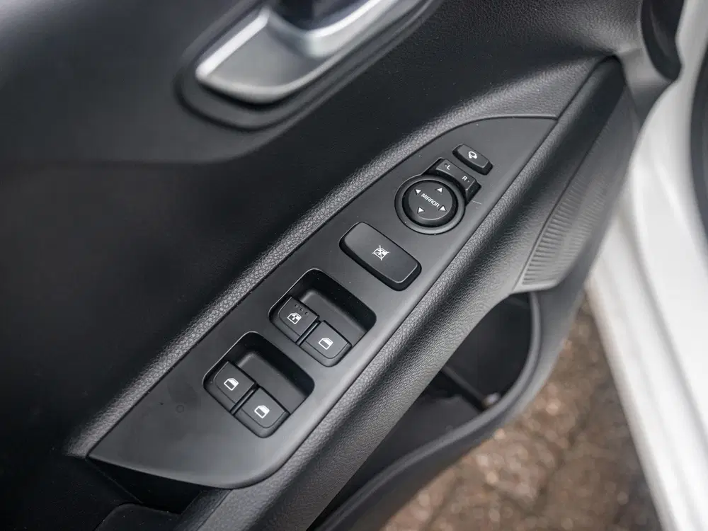 Kia Rio 1.0 T-GDi MHEV DynamicPlusLine uit 2023, foto 20