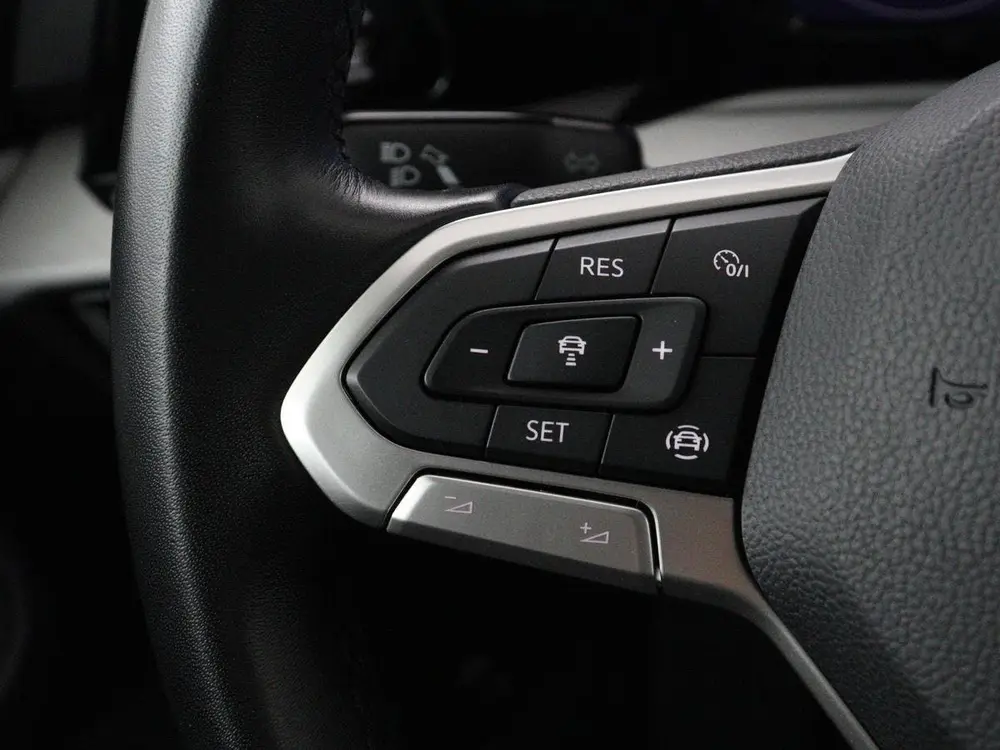 Volkswagen Golf 1.0 TSI Life | Carplay | Adaptive cruise | N uit 2022, foto 13