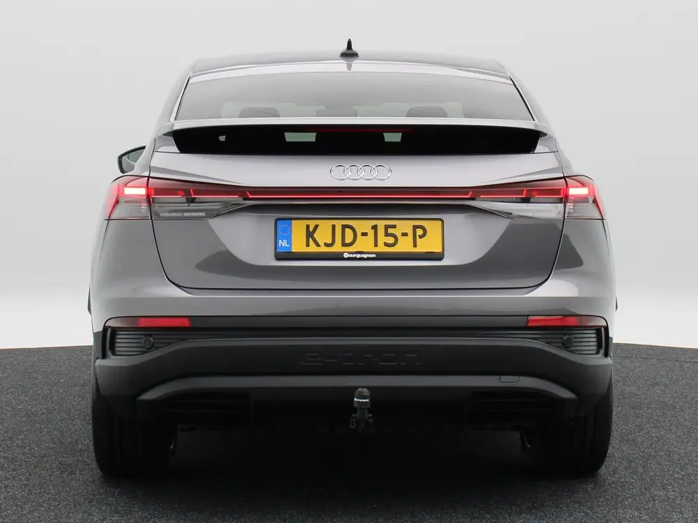Audi Q4 e-tron 45 S Edition 82 kWh 286 Pk uit 2025, foto 6