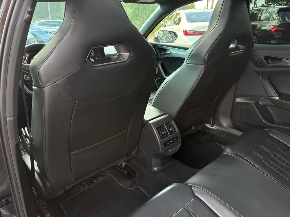 Cupra Leon 1.4 e-Hybrid 245 uit 2021, foto 12