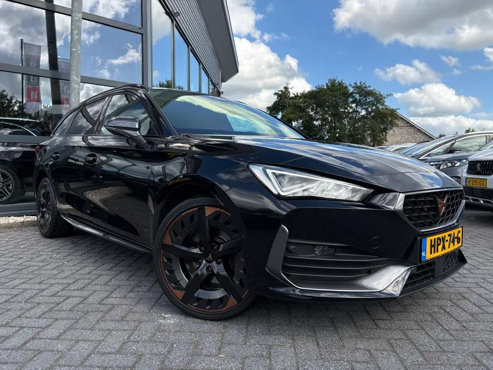 Cupra Leon 1.4 e-Hybrid 245 uit 2021, foto 9