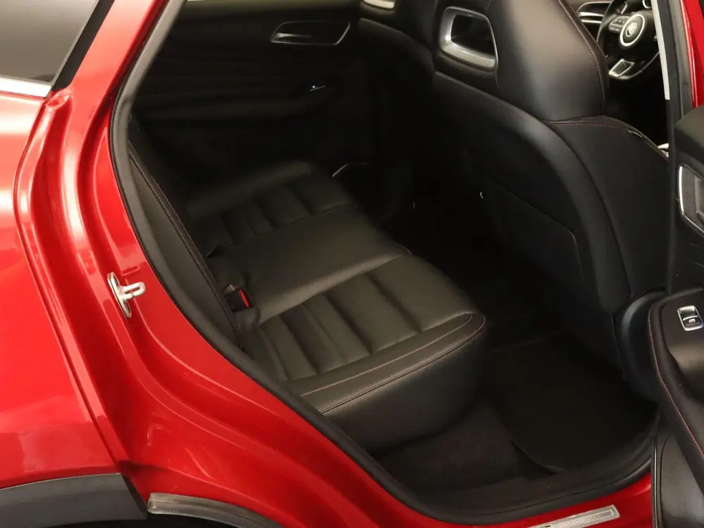 MG EHS 1.5 TGDI Luxury uit 2022, foto 16