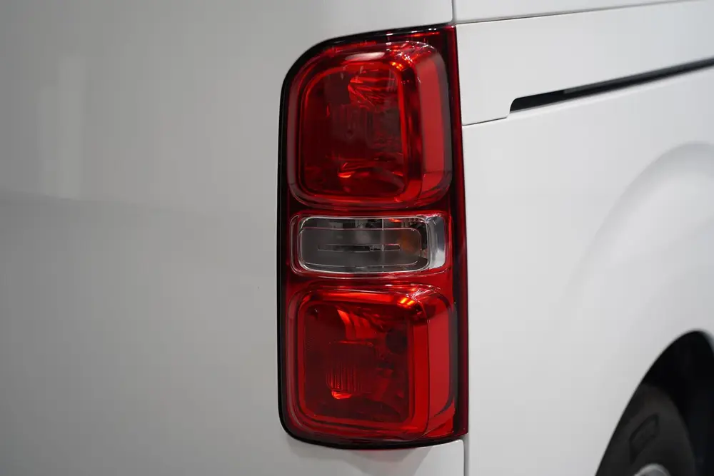 Citroën Jumpy 1.5 HDI 120 pk L2H1 Navi uit 2020, foto 11