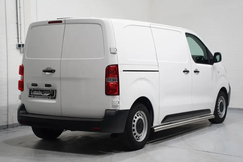 Citroën Jumpy 1.5 HDI 120 pk L2H1 Navi uit 2020, foto 4