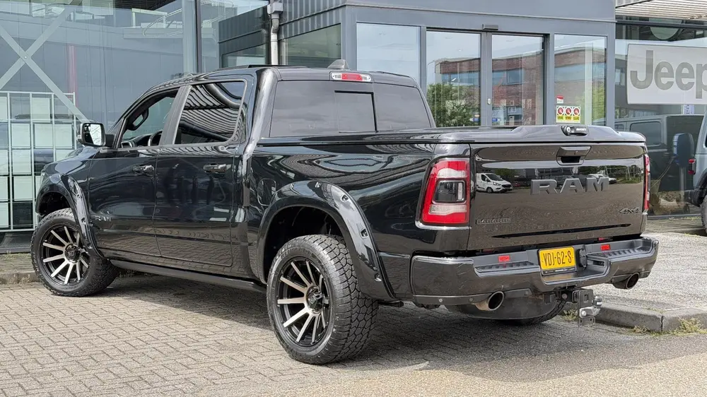 Dodge Ram 1500 5.7 V8 4x4 Crew Cab Laramie uit 2019, foto 10