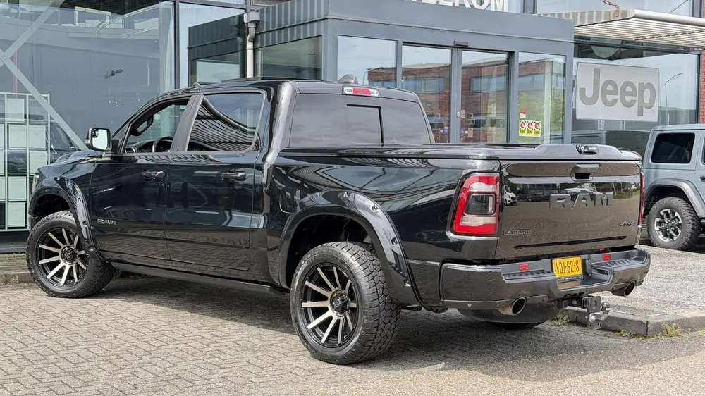 Dodge Ram 1500 5.7 V8 4x4 Crew Cab Laramie uit 2019, foto 3