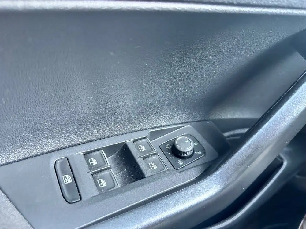 Volkswagen Polo 1.0 TSI STYLE uit 2022, foto 18
