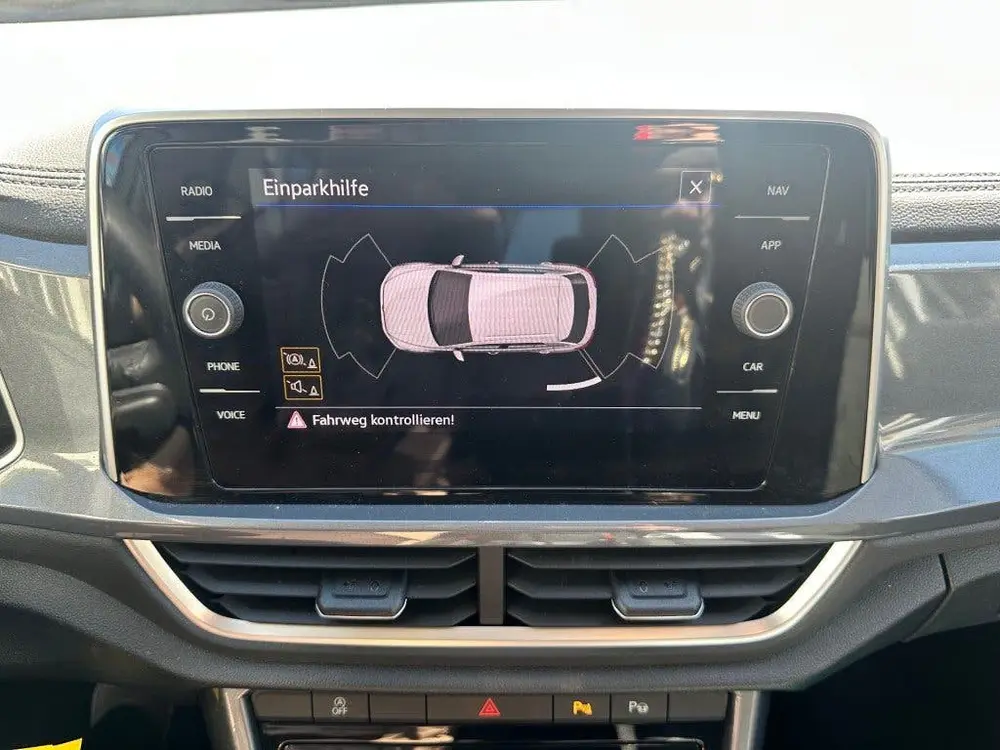Volkswagen T-ROC 1.5 TSI LIFE BNS facelift model AUTOMAAT uit 2022, foto 15