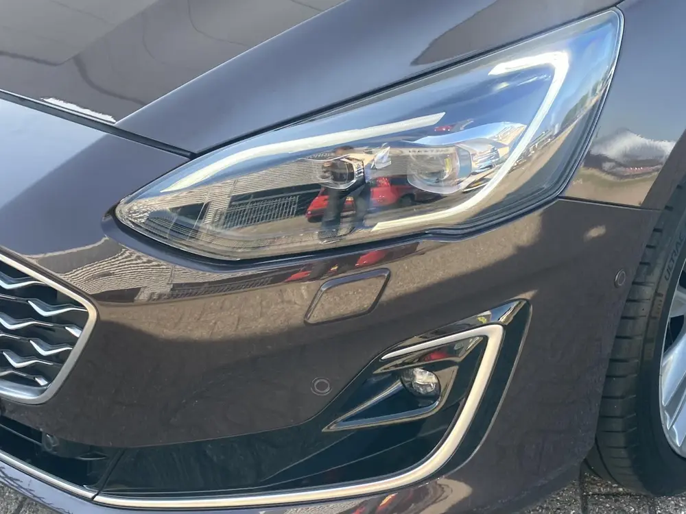 Ford Focus 1.0 EcoBoost 125 pk Vignale Wagon Panoramadak - D uit 2019, foto 2