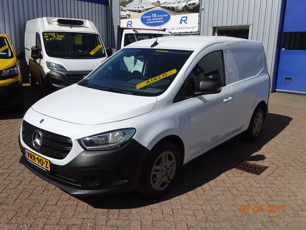 Mercedes-Benz Citan 108 CDI L1 Pro MBUX AIRCO CRUISE CONTROL uit 2022, foto 2