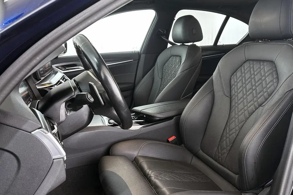 BMW 5-serie 545e xDrive M Sport Harman Kardon Schuif uit 2022, foto 6