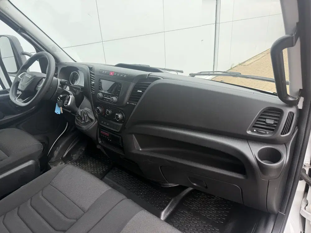 Iveco Daily 72C18 3.0 Automaat Luchtvering Dubbellucht uit 2024, foto 9