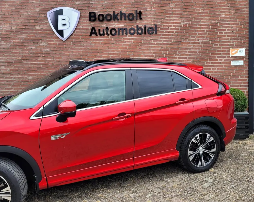 Mitsubishi Eclipse Cross 2.4 PHEV Instyle uit 2021, foto 8