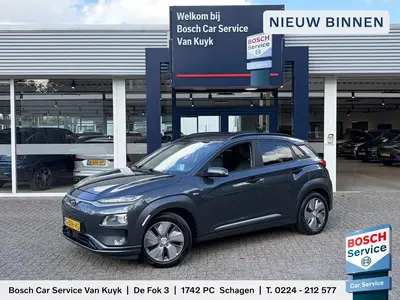 Hyundai Kona EV Premium 64 kWh / NL-Auto / 204 PK / Warmtepo uit 2019