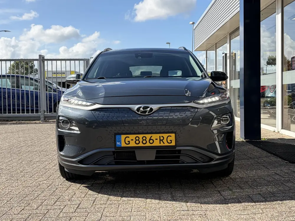 Hyundai Kona EV Premium 64 kWh / NL-Auto / 204 PK / Warmtepo uit 2019, foto 10