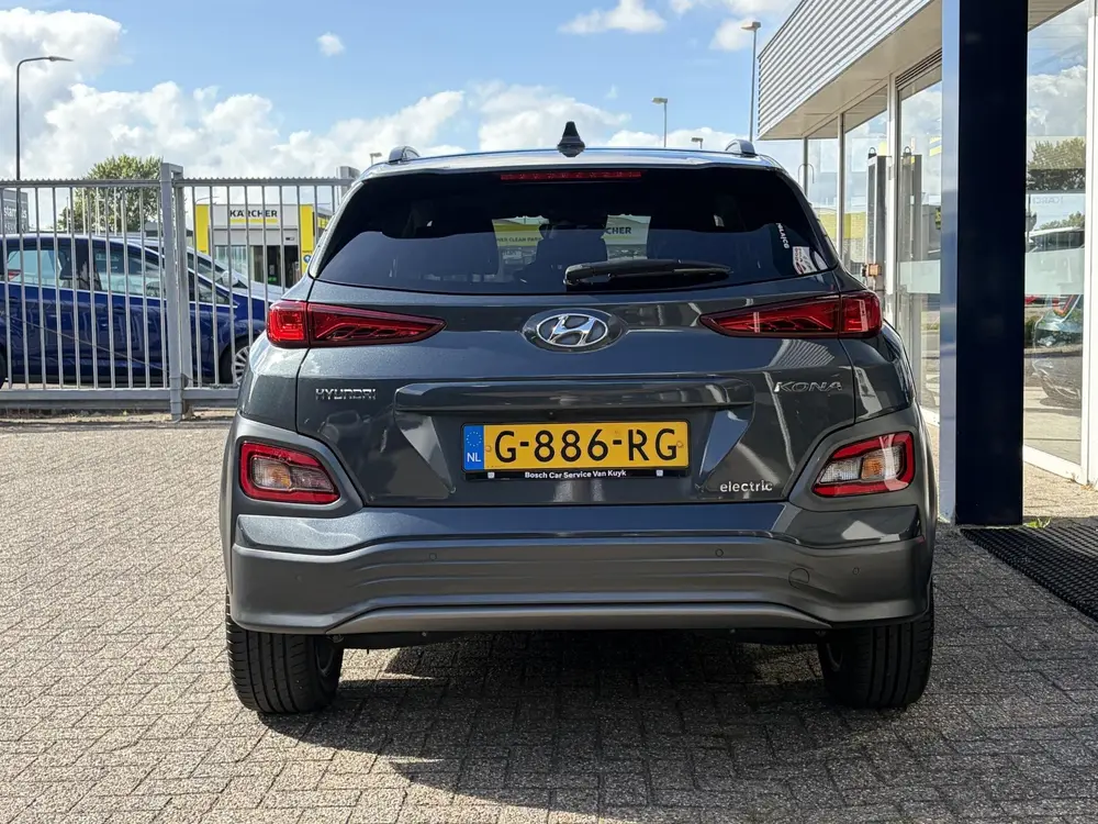 Hyundai Kona EV Premium 64 kWh / NL-Auto / 204 PK / Warmtepo uit 2019, foto 11
