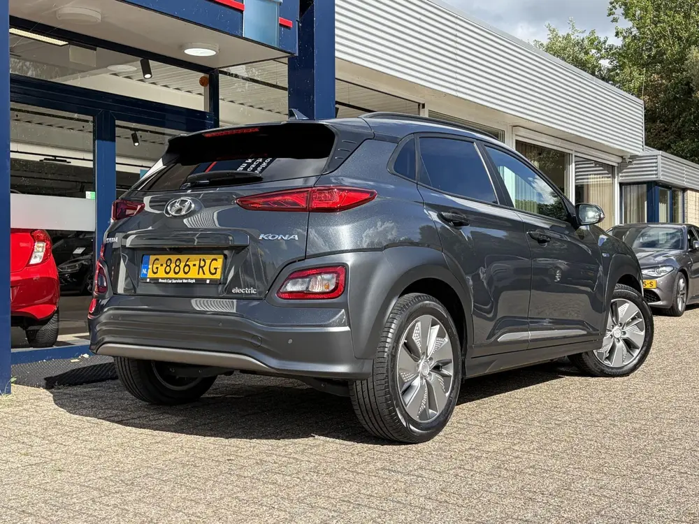 Hyundai Kona EV Premium 64 kWh / NL-Auto / 204 PK / Warmtepo uit 2019, foto 14