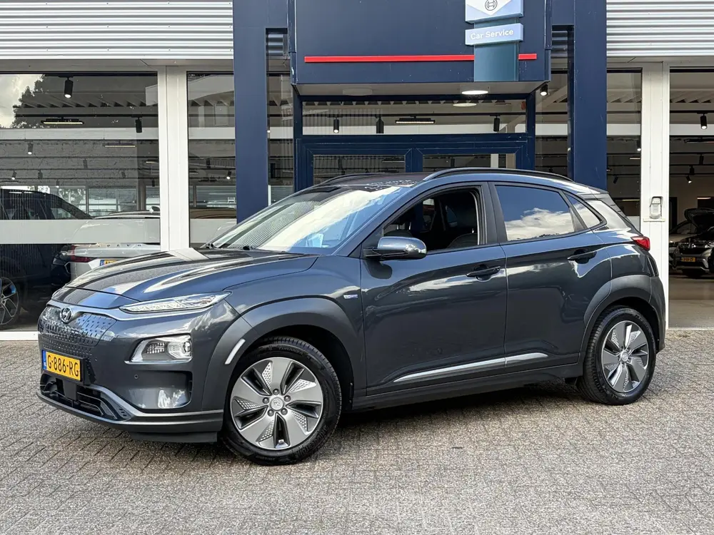 Hyundai Kona EV Premium 64 kWh / NL-Auto / 204 PK / Warmtepo uit 2019, foto 4