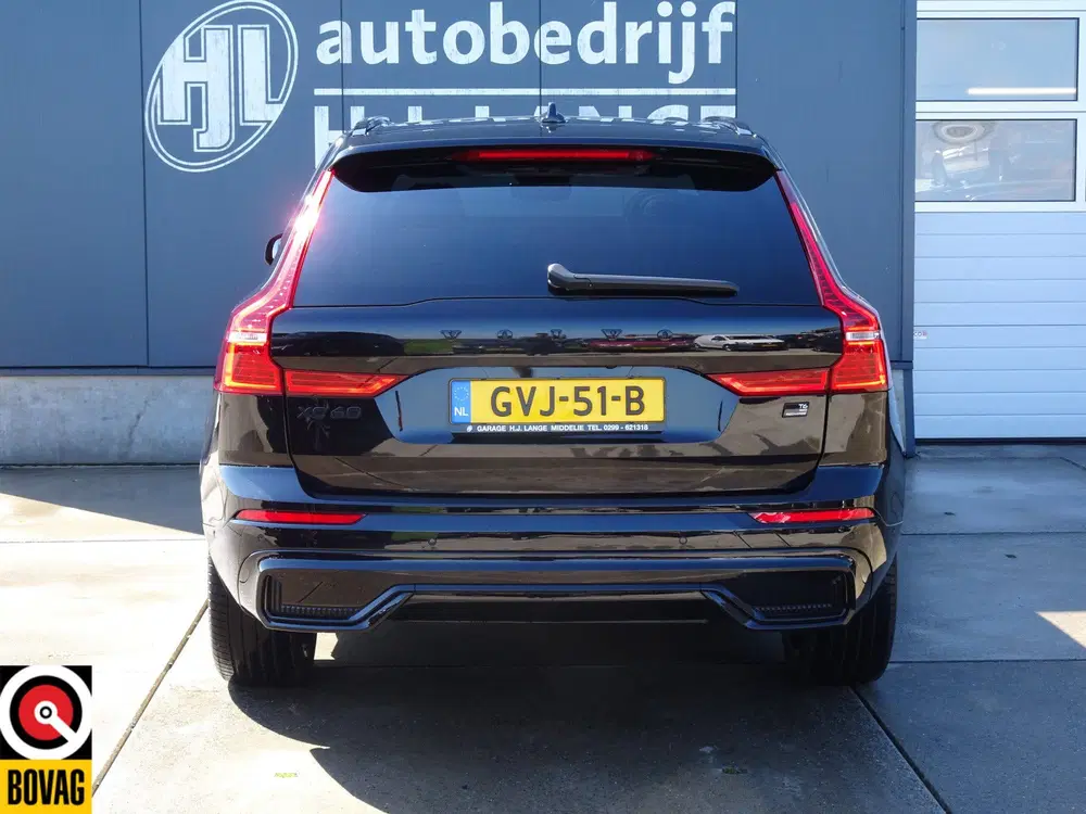 Volvo XC60 2.0 T6 Plug-in hybrid AWD Plus Black Editi uit 2024, foto 6