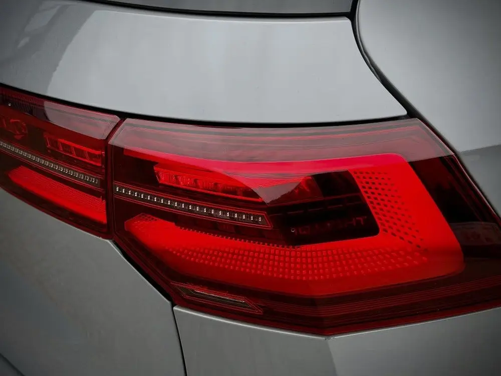 Volkswagen Golf 1.5 eTSI R-Line PANO|H/K|IQ LIGHT|ACC|DCC|SF uit 2021, foto 17