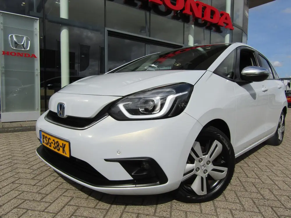 Honda Jazz 1.5 i-MMD 109pk Hybrid CVT uit 2020