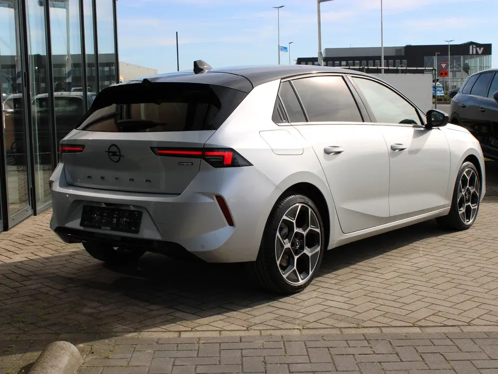 Opel Astra 1.6 Turbo Plug In Hybrid Ultimate VOORRAAD uit 2026, foto 4