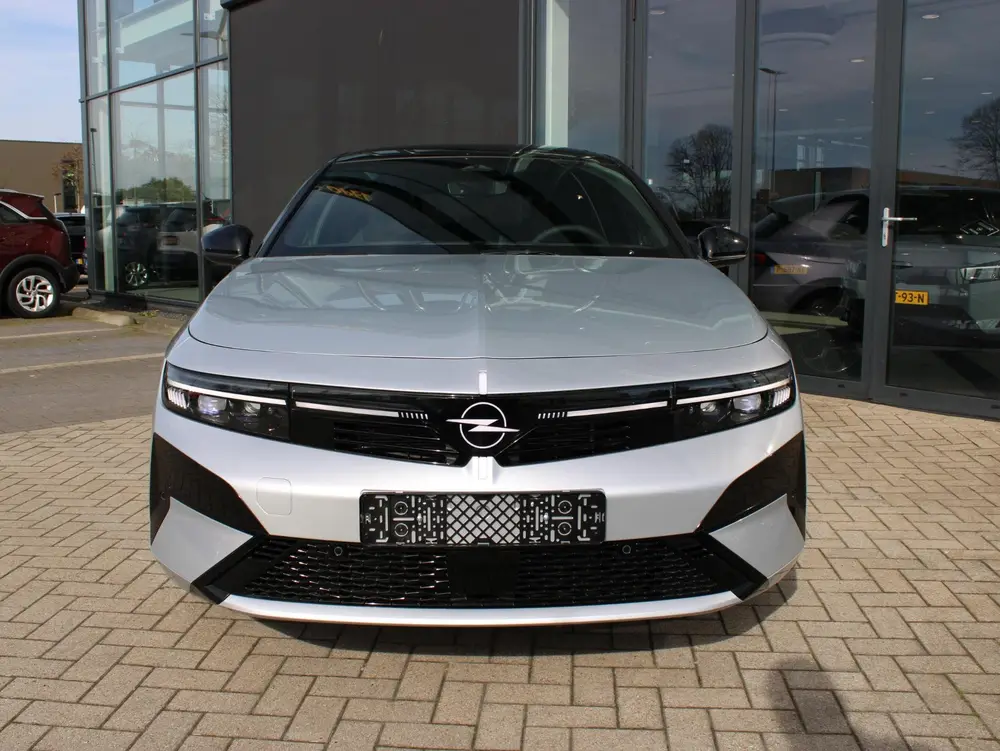 Opel Astra 1.6 Turbo Plug In Hybrid Ultimate VOORRAAD uit 2026, foto 9