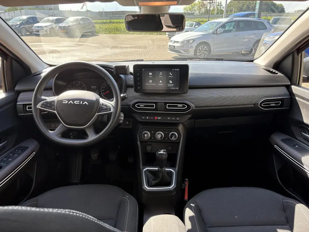 Dacia Jogger 1.0 TCe 100 ECO-G Extreme 5p. uit 2022, foto 3